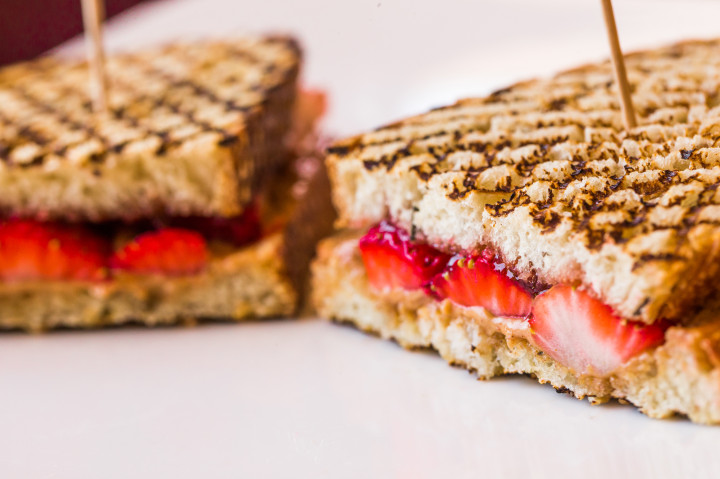La Brea Bakery Cafe Dole Menu Almond Butter And Strawberry Sandwich