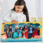 Disney Holiday Season Shopping Black Friday Gift Ideas 2016 Elena of Avalor Deluxe Classic Doll Gift Set